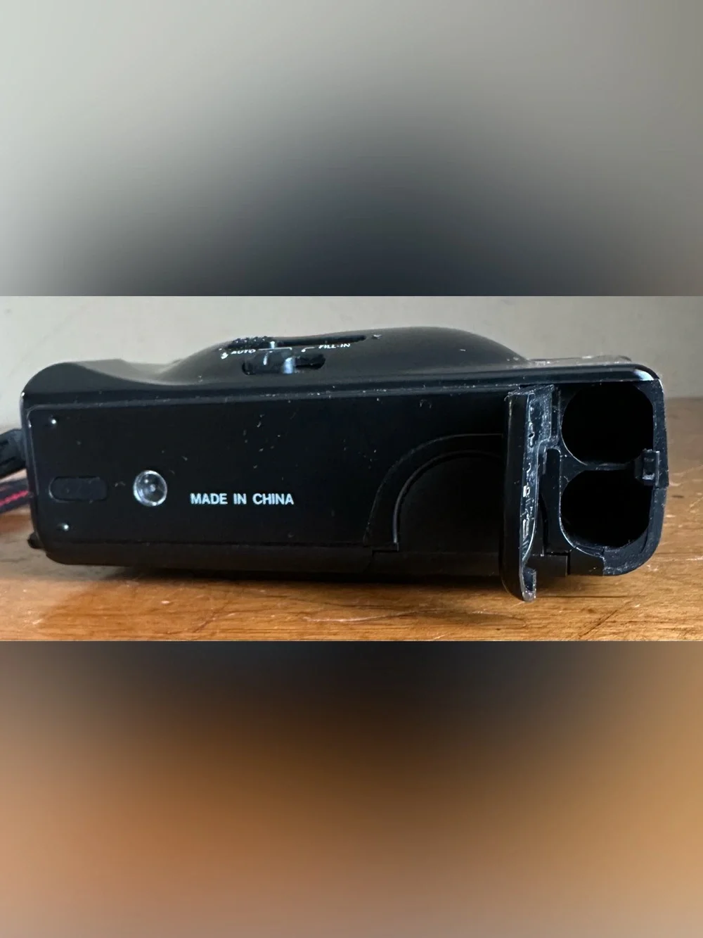 Focal PC620 DX Motor Focus Free Compact 35mm Film Camera w/ Built-In Flash Black